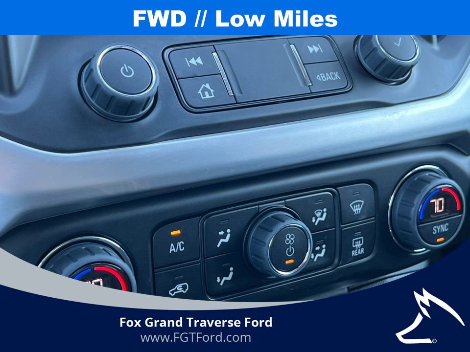 Used 2023 GMC Acadia SLT image 26