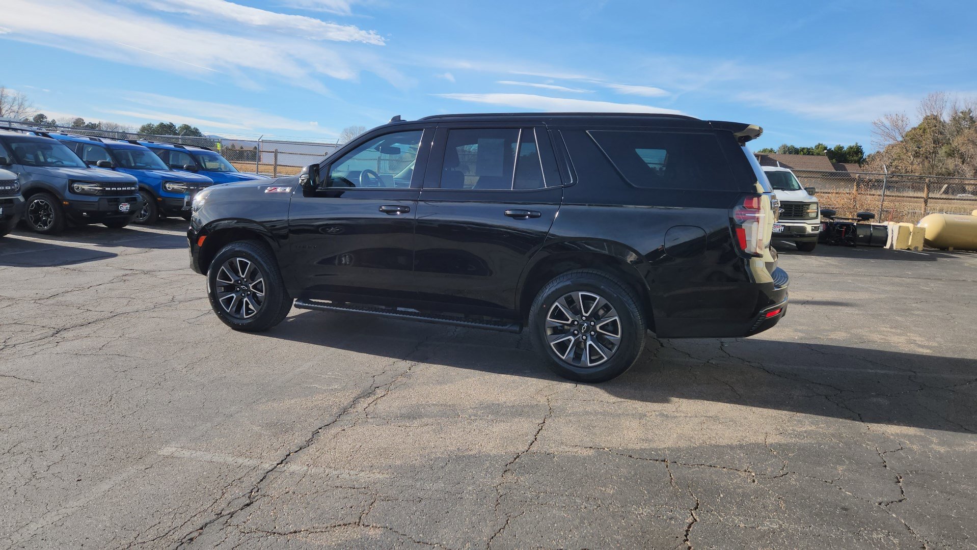 Used 2022 Chevrolet Tahoe Z71 w/ Luxury Package image 7