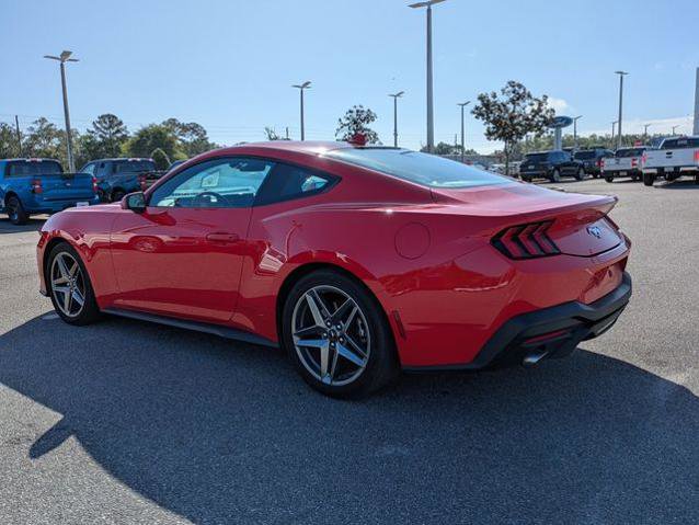 Certified 2024 Ford Mustang Coupe RWD image 5