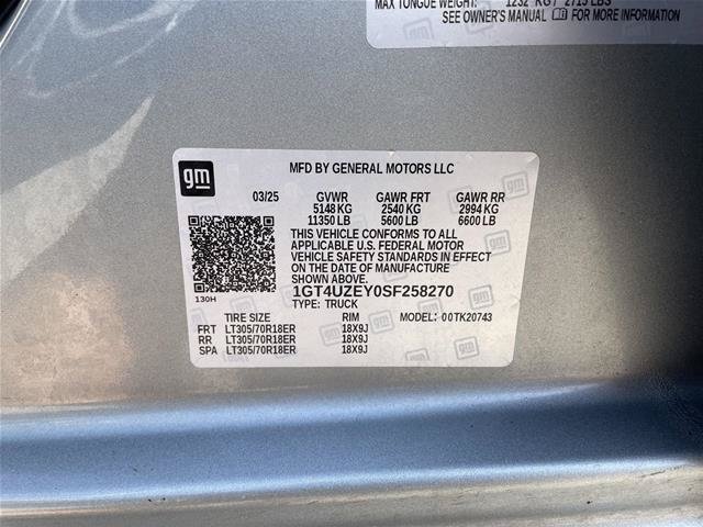 Used 2025 GMC Sierra 2500 AT4X AWD/4WD image 36