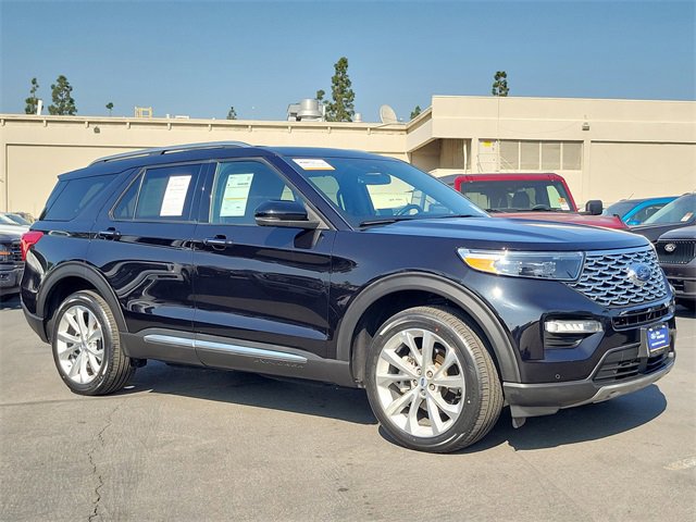 Certified 2023 Ford Explorer Platinum w/ Technology Package image 7