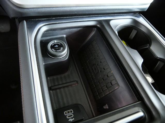 Certified 2025 Ford Expedition Active AWD/4WD image 31