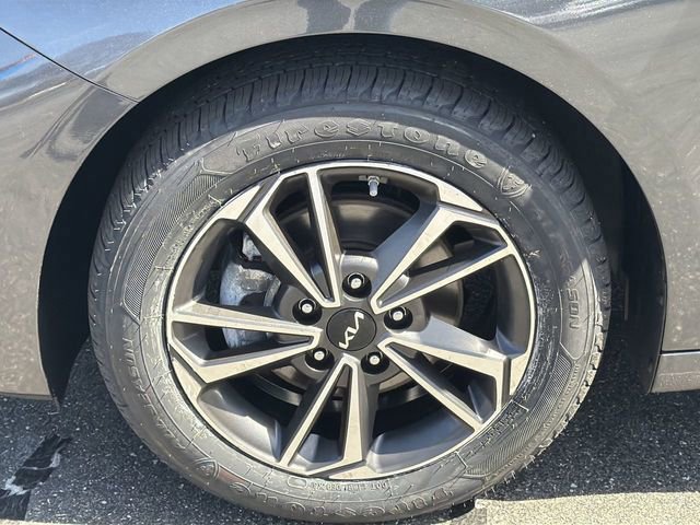 Used 2024 Kia Forte LXS w/ LXS Technology Package image 10