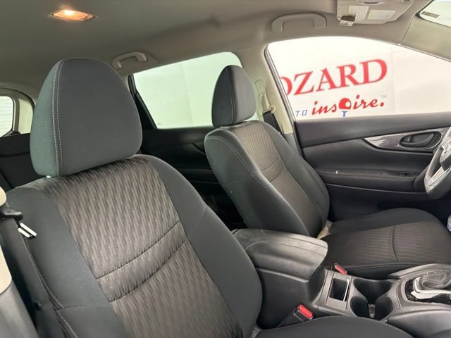 Used 2019 Nissan Rogue S FWD image 16