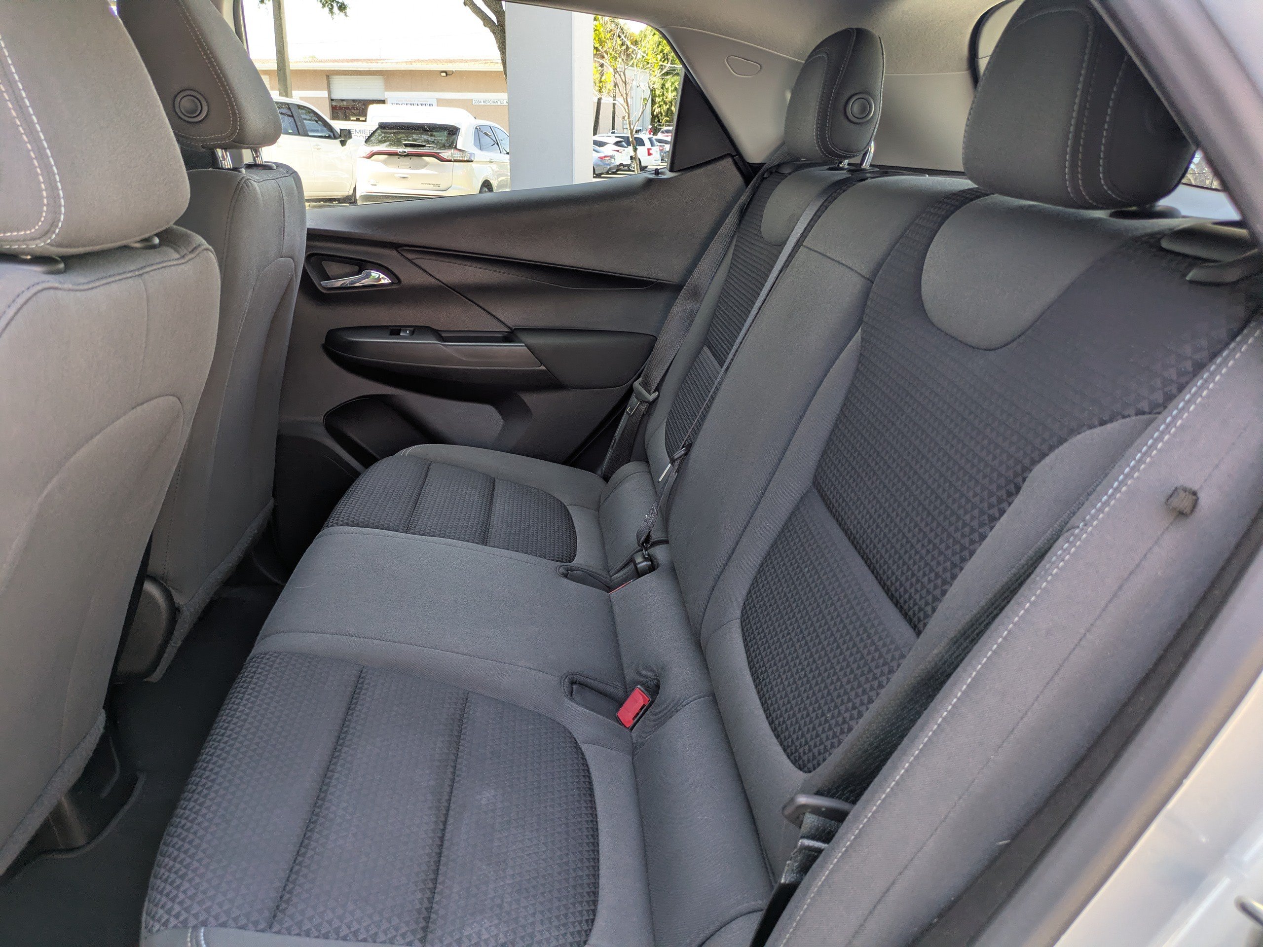 Used 2022 Chevrolet Bolt LT FWD image 14