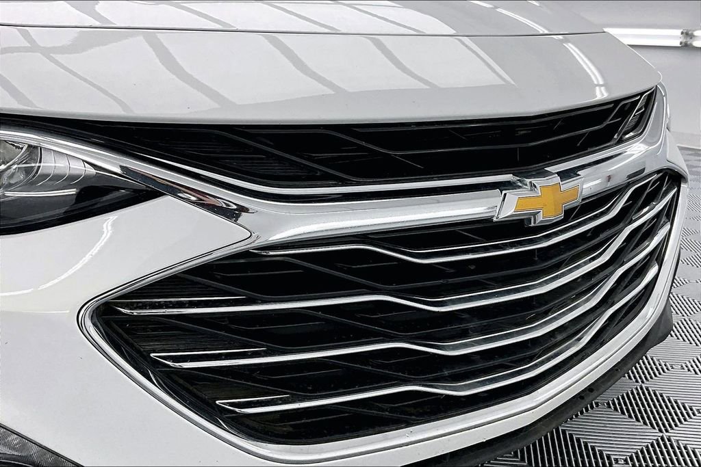 Used 2025 Chevrolet Malibu LT FWD image 28