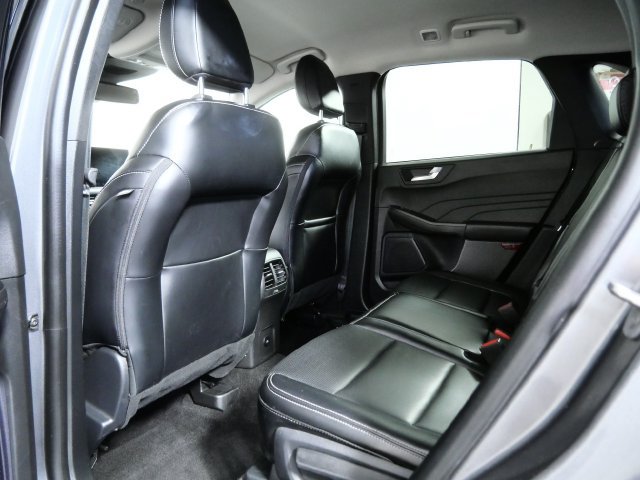 Certified 2024 Ford Escape Platinum AWD/4WD image 13