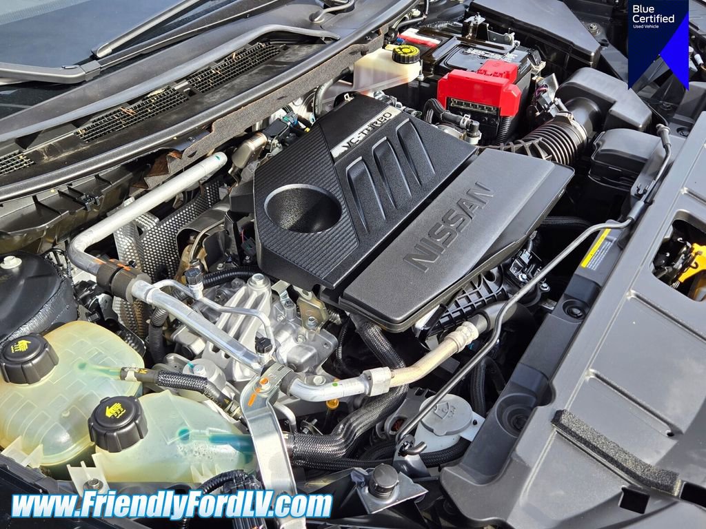 Used 2022 Nissan Rogue SV image 17