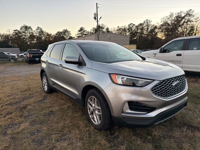 Certified 2024 Ford Edge SEL image 4