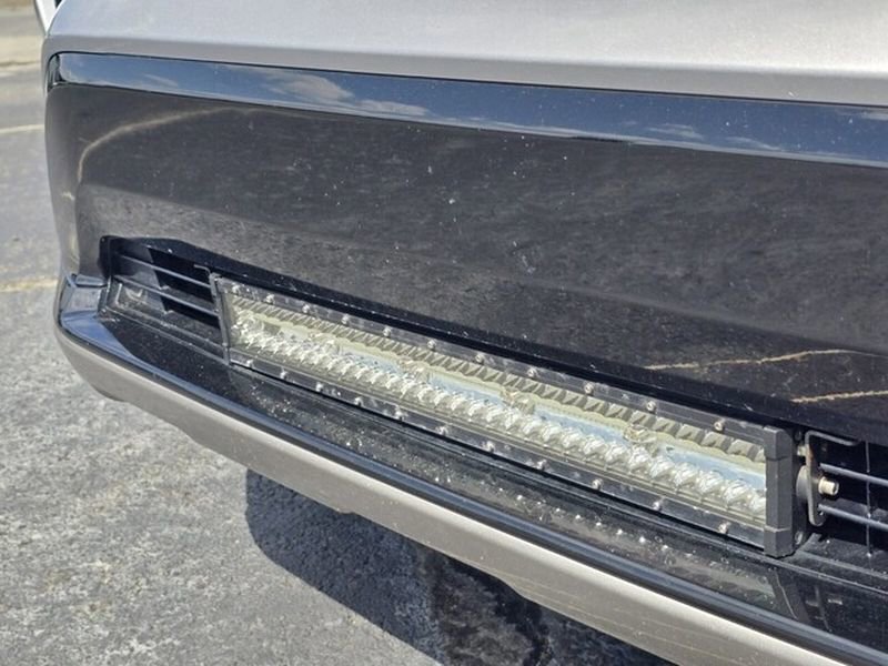 Used 2023 Toyota RAV4 SE AWD/4WD image 9