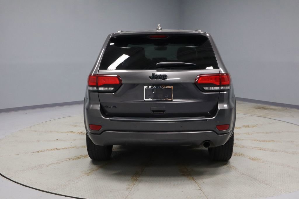 Used 2020 Jeep Grand Cherokee Altitude image 4