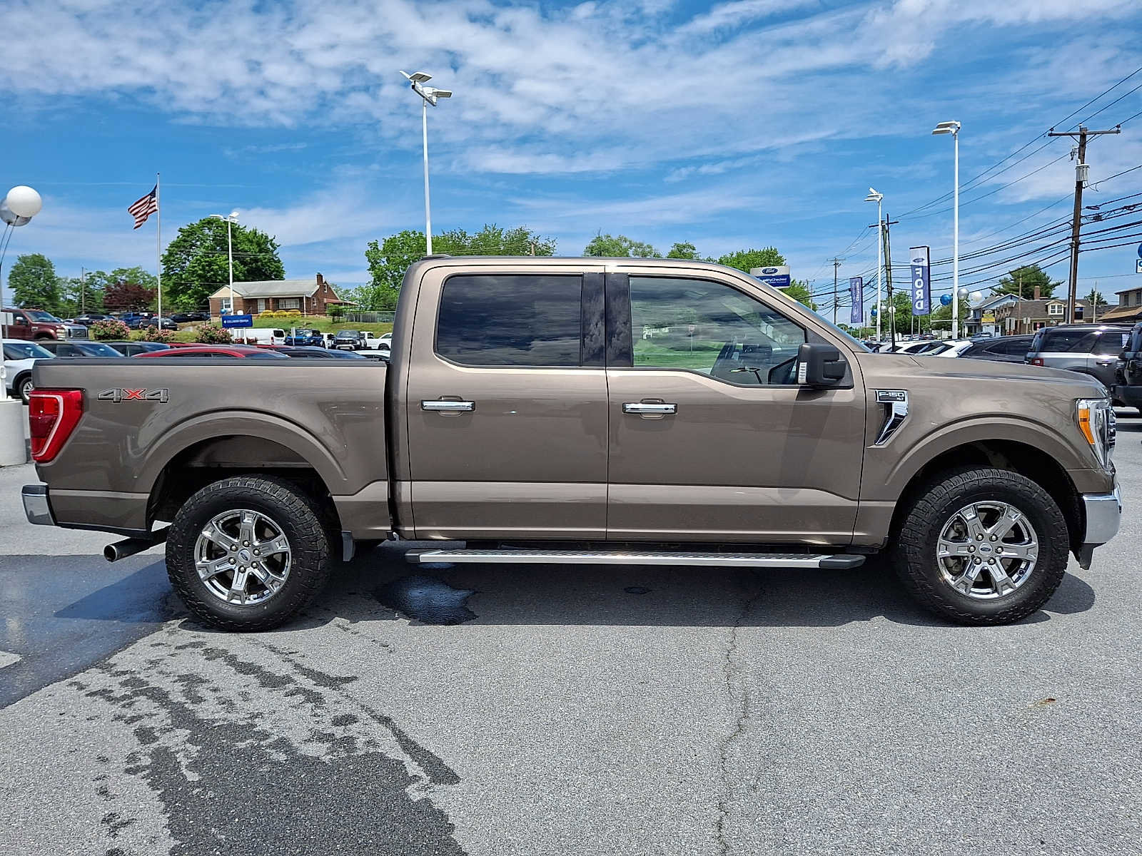 Certified 2022 Ford F150 XLT w/ Equipment Group 302A High AWD/4WD image 7