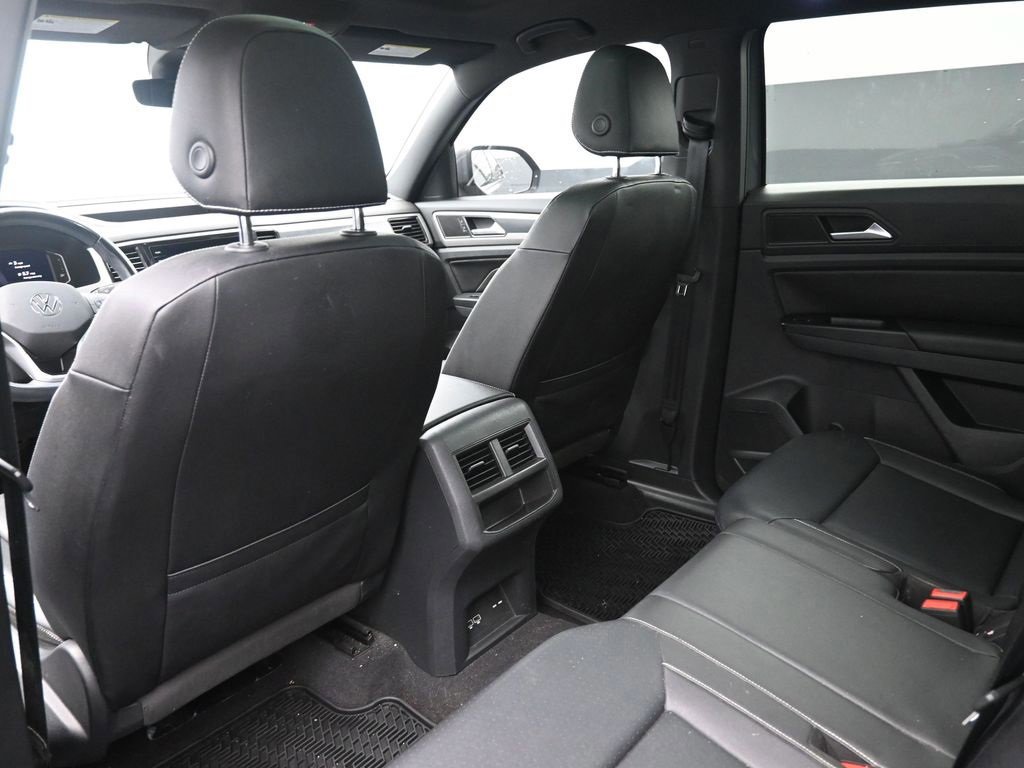 Used 2020 Volkswagen Atlas Cross Sport SEL image 27