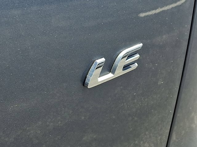 Used 2023 Toyota Corolla Cross LE w/ Moonroof Package FWD image 29