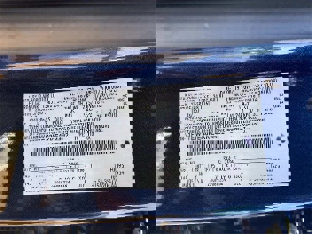 Certified 2019 Ford F150 Lariat w/ FX4 Off-Road Package image 57