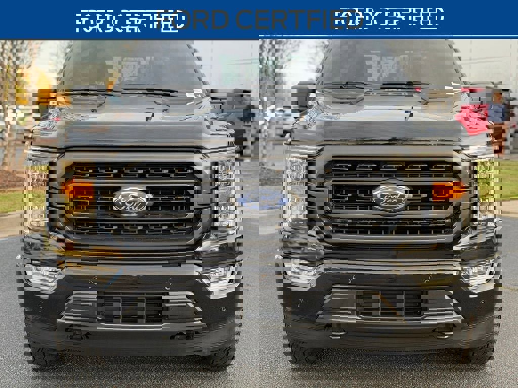 Certified 2023 Ford F150 XLT w/ Equipment Group 302A High image 3