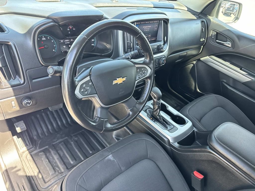 Used 2022 Chevrolet Colorado LT w/ Fleet Safety Package image 8