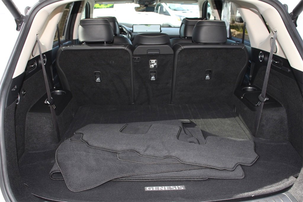 Used 2024 Genesis GV80 3.5T w/ Advanced Package image 24
