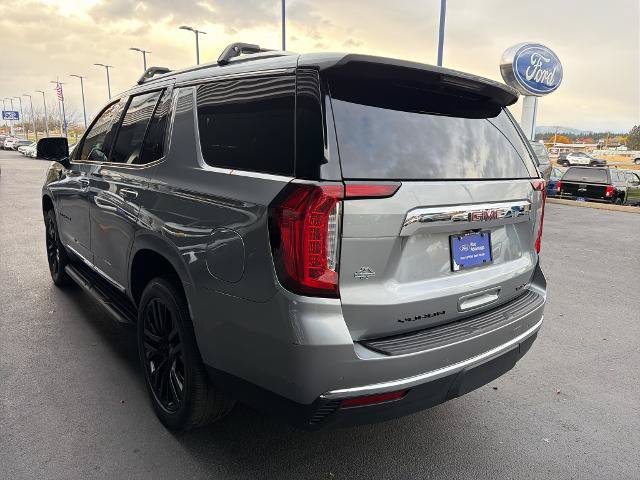Used 2023 GMC Yukon SLT w/ SLT Premium Package AWD/4WD image 16