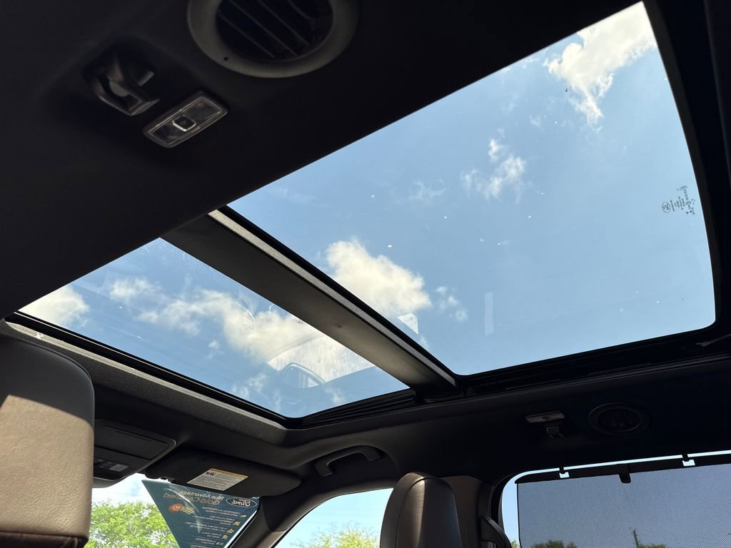 Certified 2023 Ford Explorer King Ranch w/ Technology Package image 9