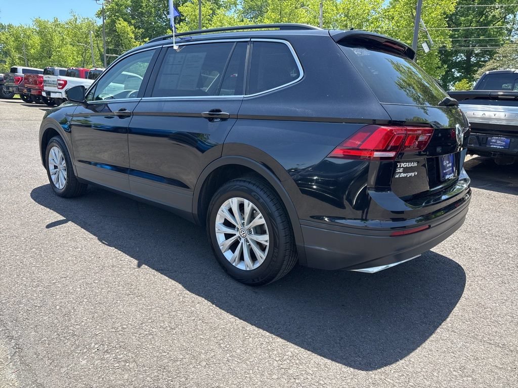 Used 2019 Volkswagen Tiguan SE w/ Panoramic Sunroof Package AWD/4WD image 7