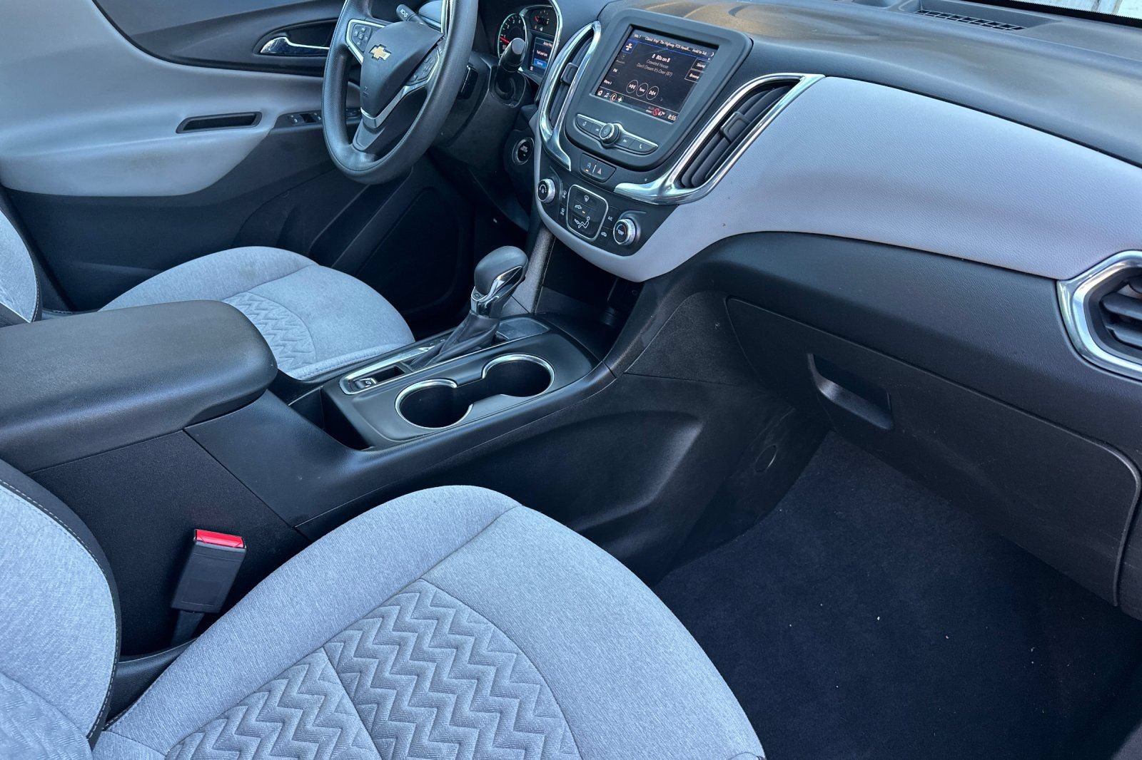 Used 2022 Chevrolet Equinox LT FWD image 15