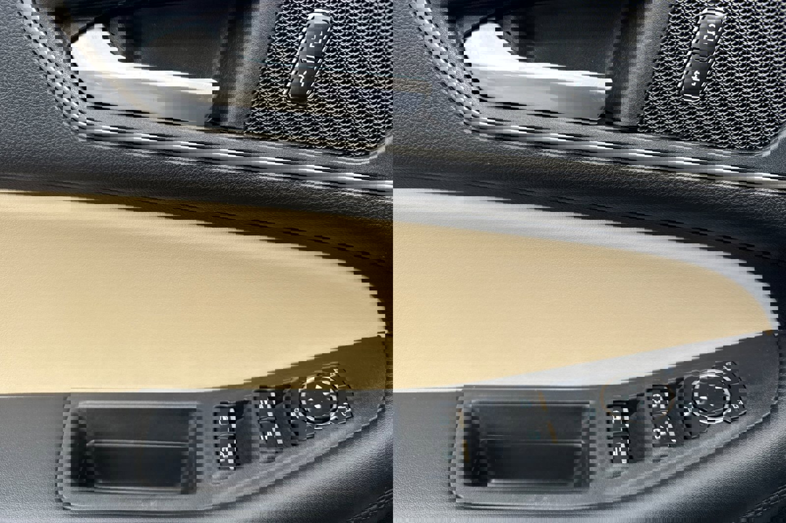 Certified 2024 Ford Edge SEL image 12