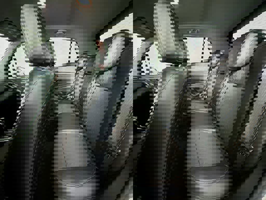 Used 2021 Chevrolet Trax LT w/ Driver Confidence Package image 16