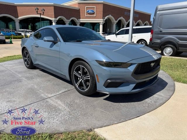 Certified 2025 Ford Mustang Coupe RWD image 1