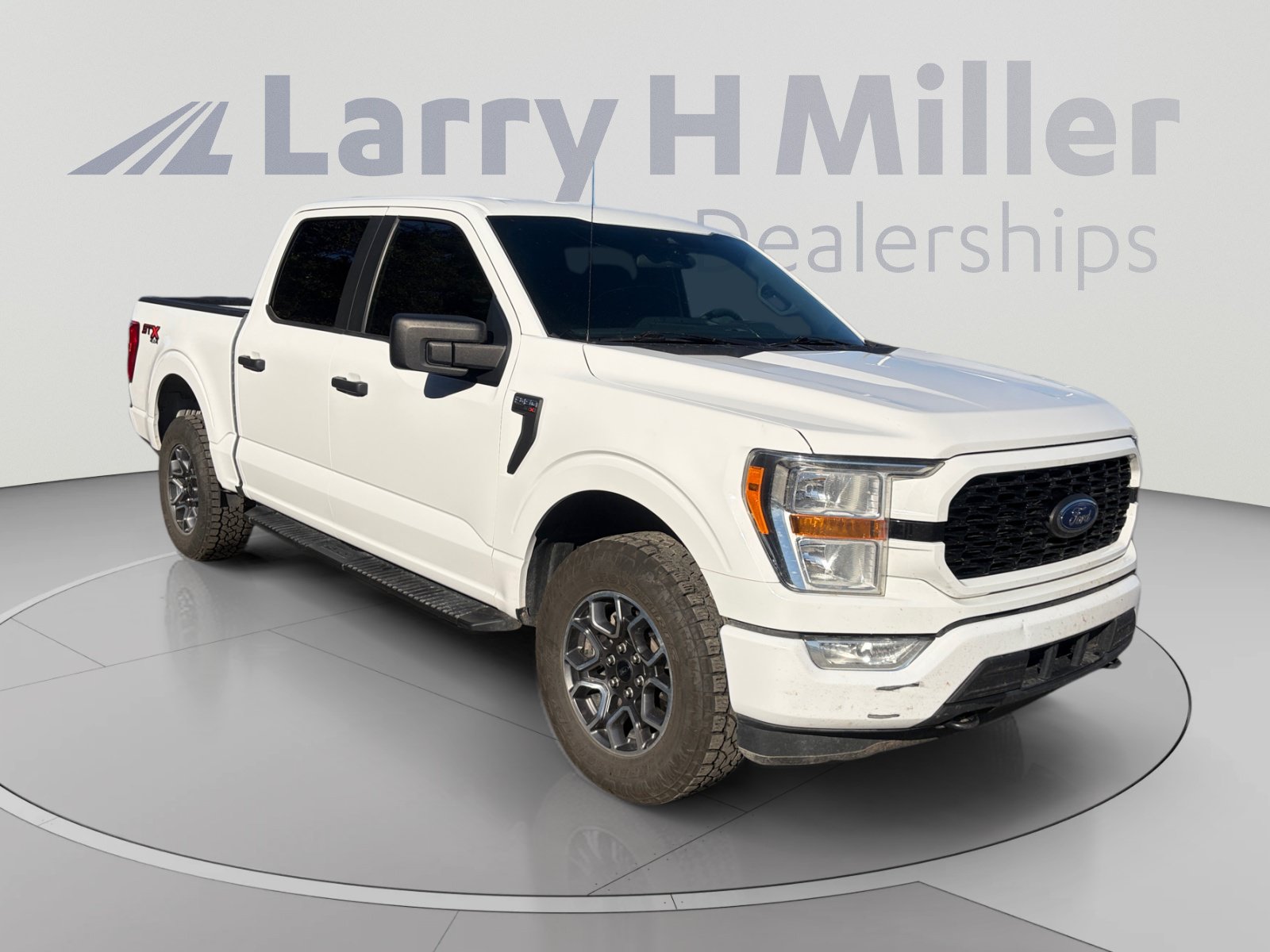 Certified 2021 Ford F150 XL w/ STX Appearance Package AWD/4WD image 7