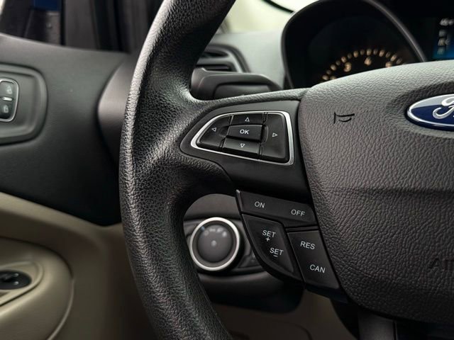 Certified 2019 Ford Escape SE image 9