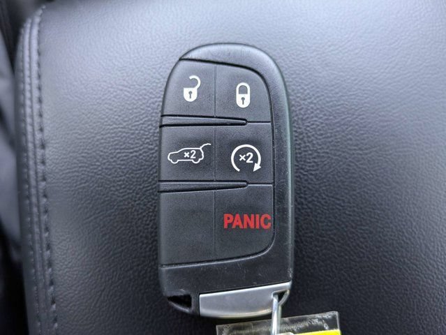 Used 2022 Jeep Grand Cherokee Laredo X RWD image 38