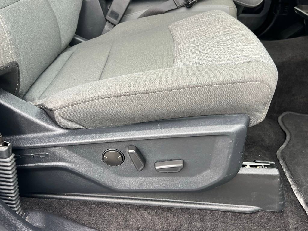 Certified 2022 Ford F150 XLT w/ Equipment Group 302A High image 34