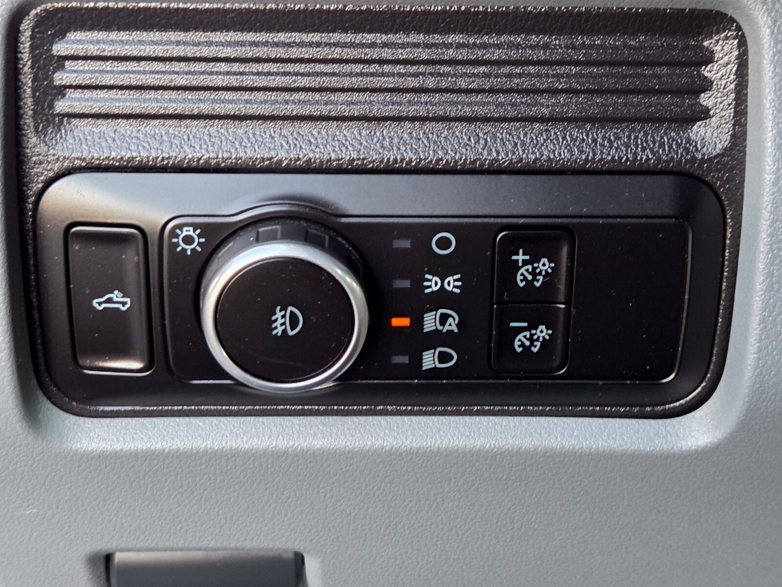 Certified 2024 Ford F250 XL AWD/4WD image 23