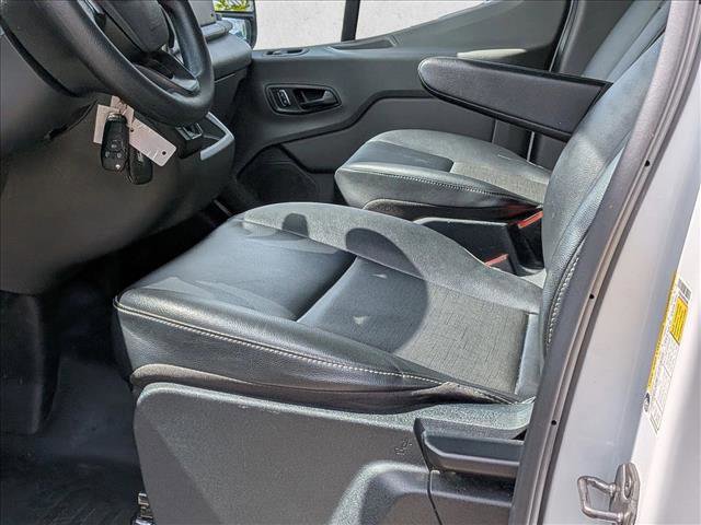 Certified 2023 Ford Transit 250 148 High Roof Extended RWD image 15