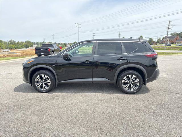Used 2023 Nissan Rogue SV AWD/4WD image 9