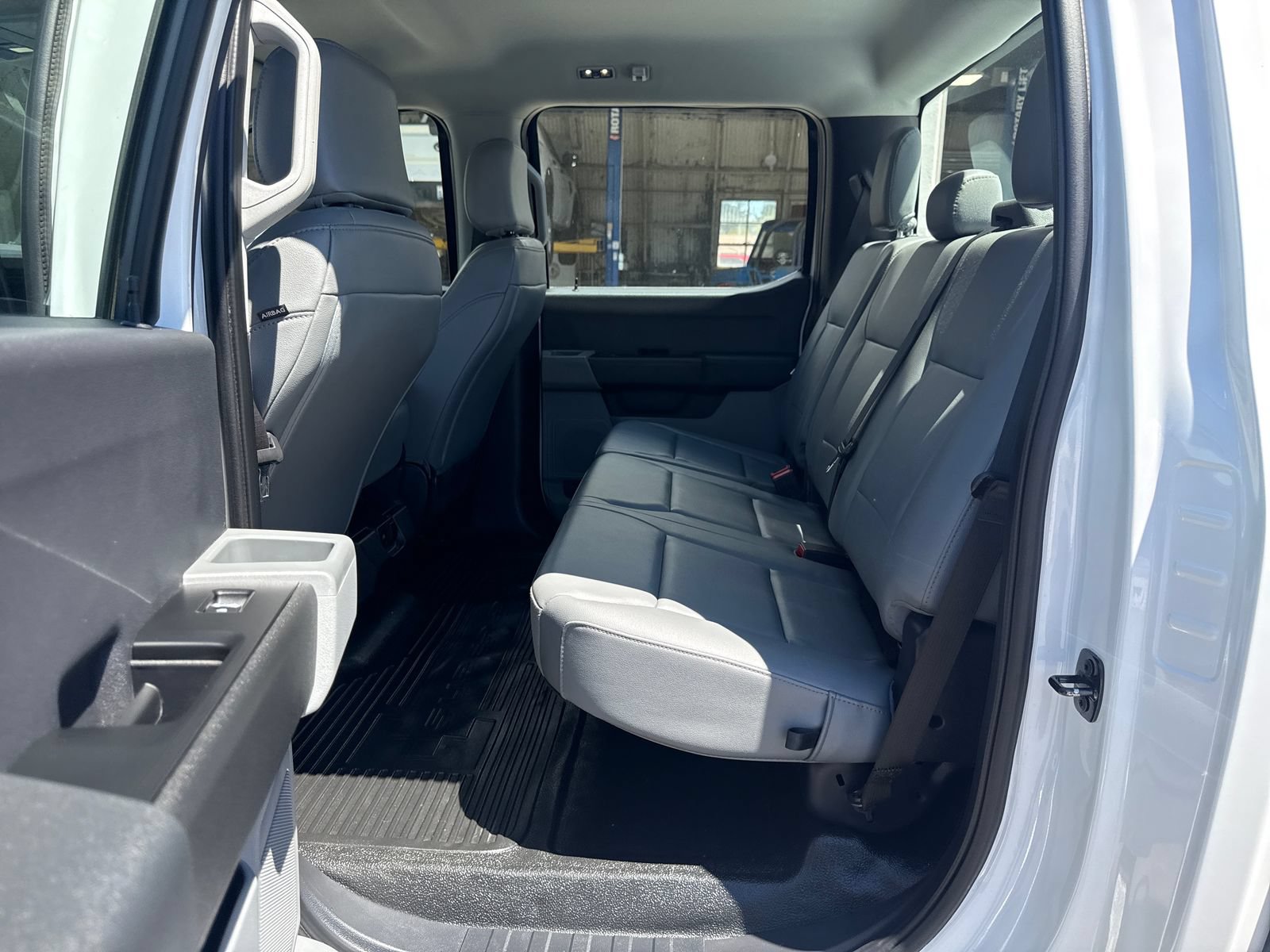 Certified 2024 Ford F250 XL AWD/4WD image 25