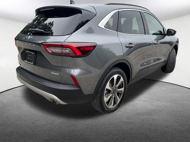 Certified 2025 Ford Escape Platinum AWD/4WD image 17