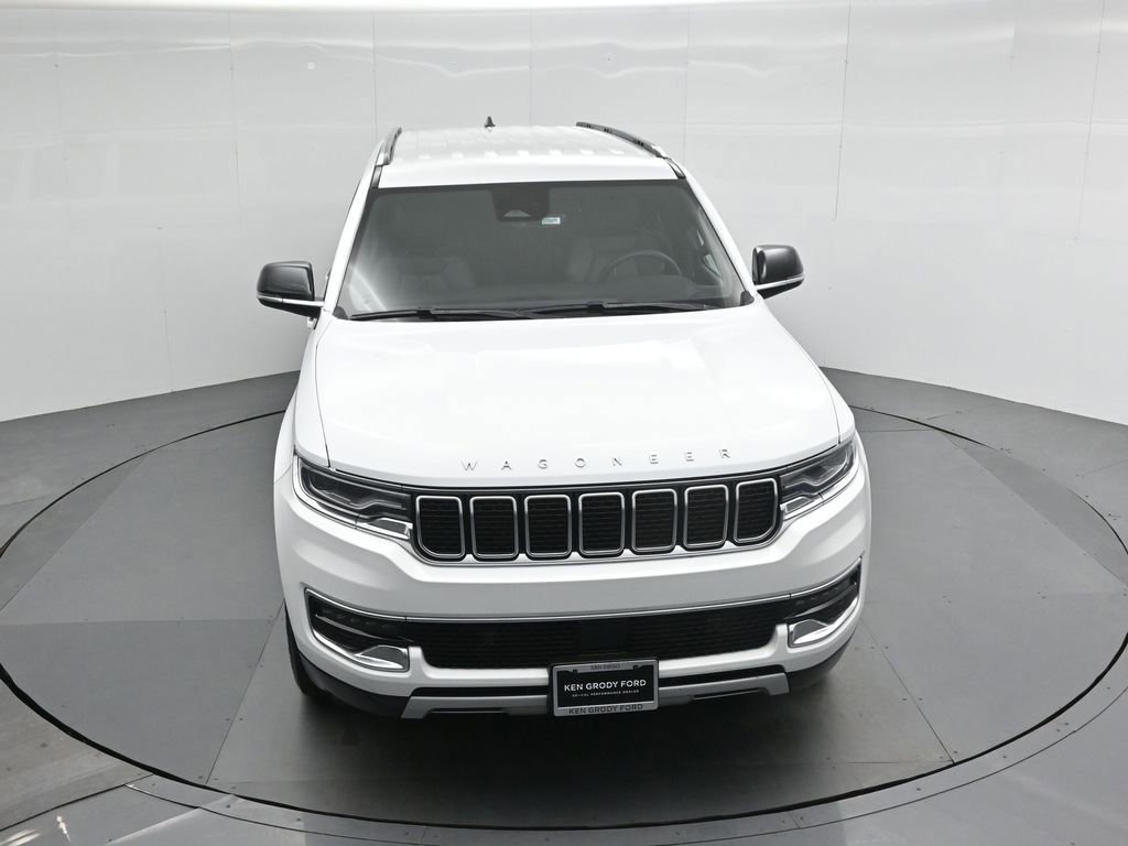 Used 2024 Jeep Wagoneer L Series II image 29