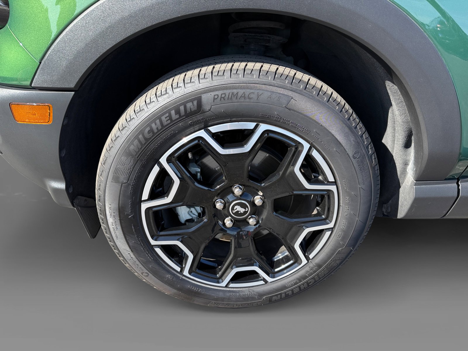 Certified 2025 Ford Bronco Sport Outer Banks w/ Outer Banks Tech Package+ AWD/4WD image 9