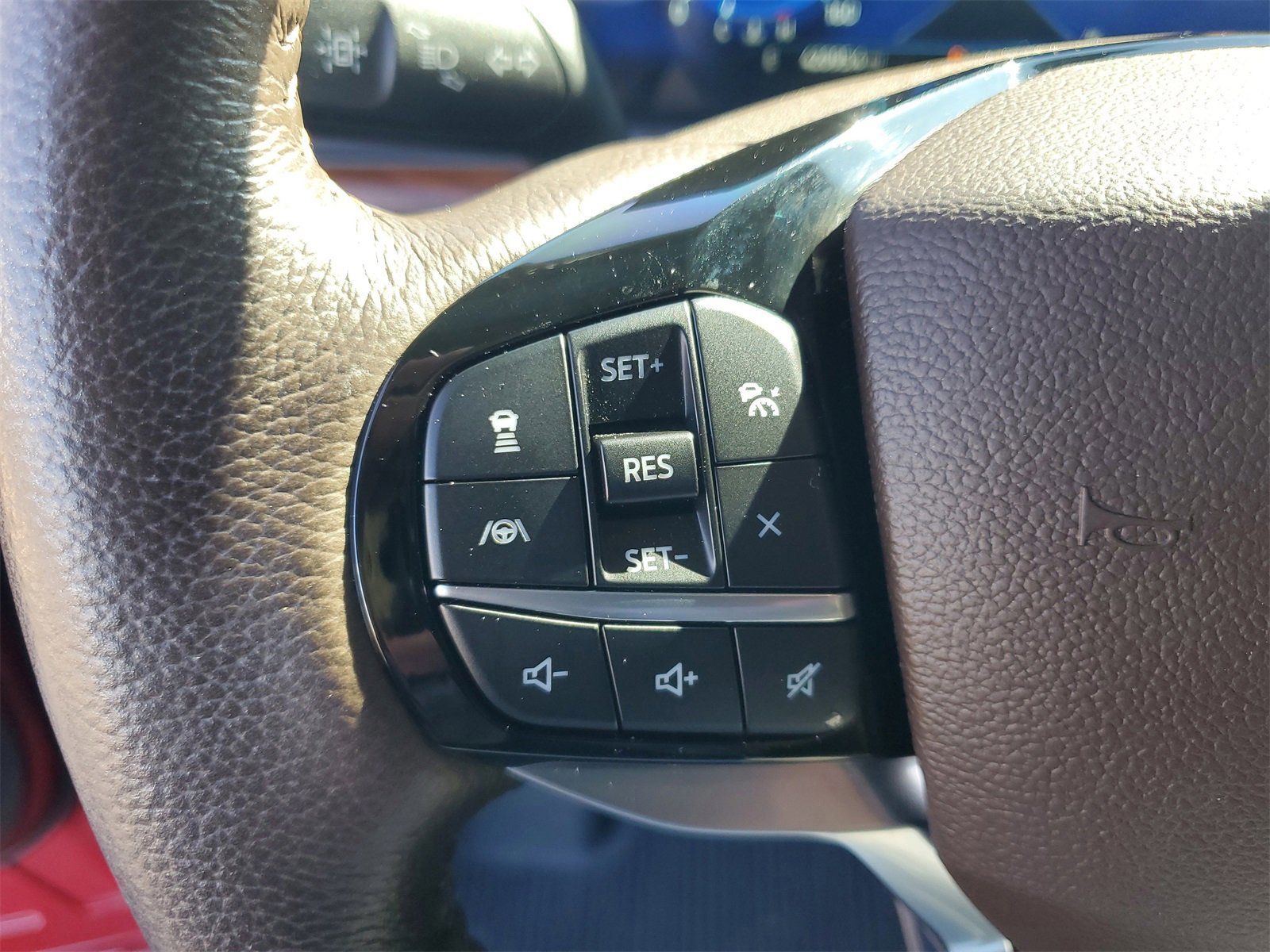 Certified 2022 Ford Explorer King Ranch image 21