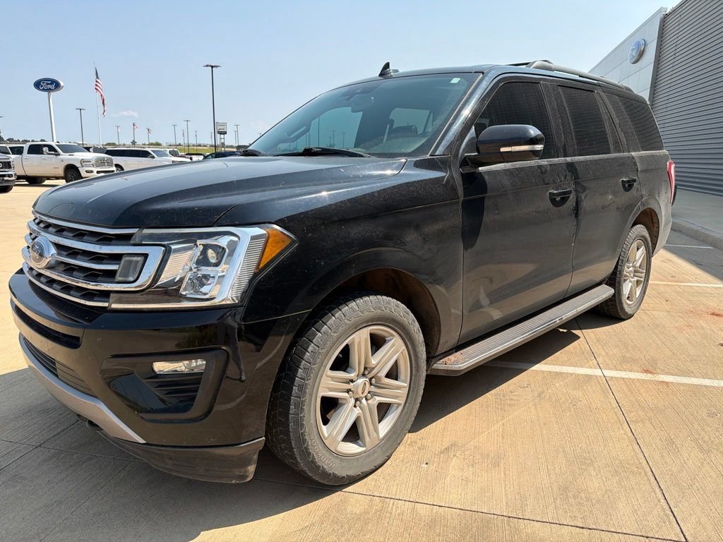 Certified 2018 Ford Expedition XLT w/ Equipment Group 202A AWD/4WD image 6
