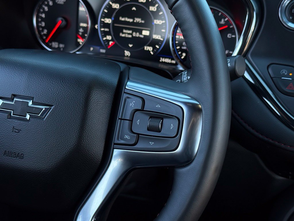 Used 2025 Chevrolet Blazer RS FWD image 7