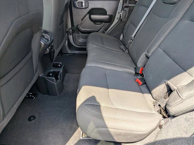 Used 2022 Jeep Wrangler Unlimited Sport image 17
