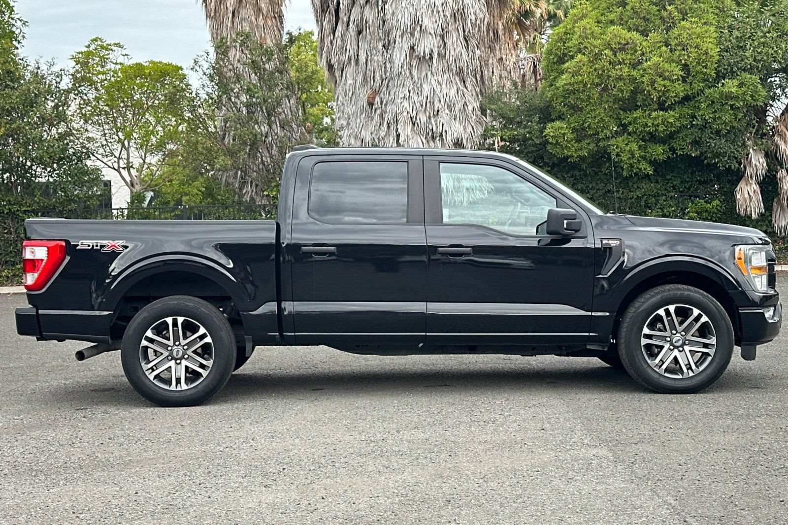 Certified 2022 Ford F150 XL w/ STX Appearance Package RWD image 2