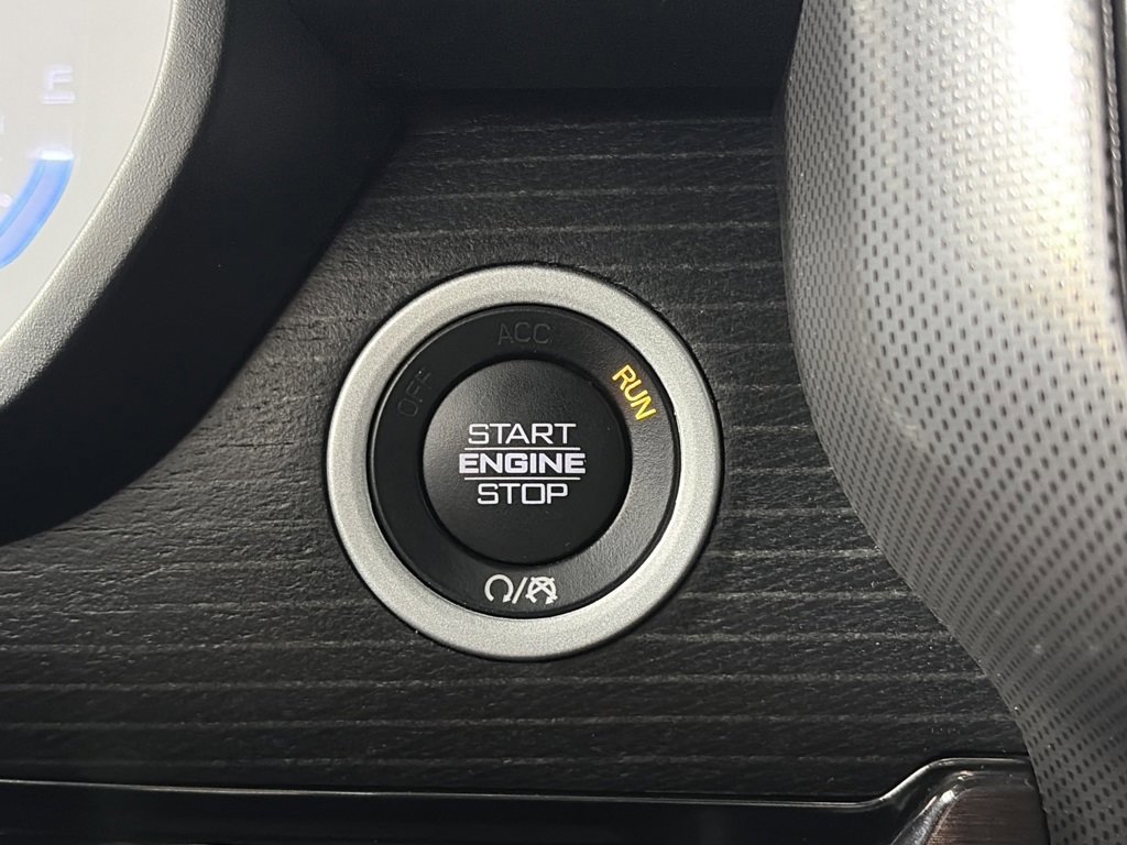 Used 2023 RAM 1500 Limited w/ Bed Utility Group image 24