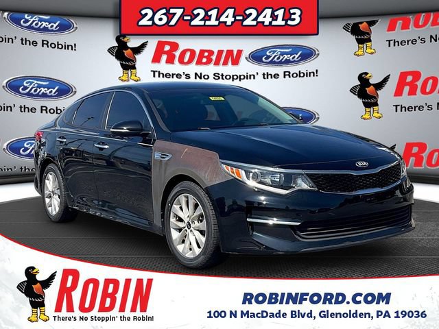 Used 2018 Kia Optima LX w/ 17" Alloy Wheels Package FWD image 1