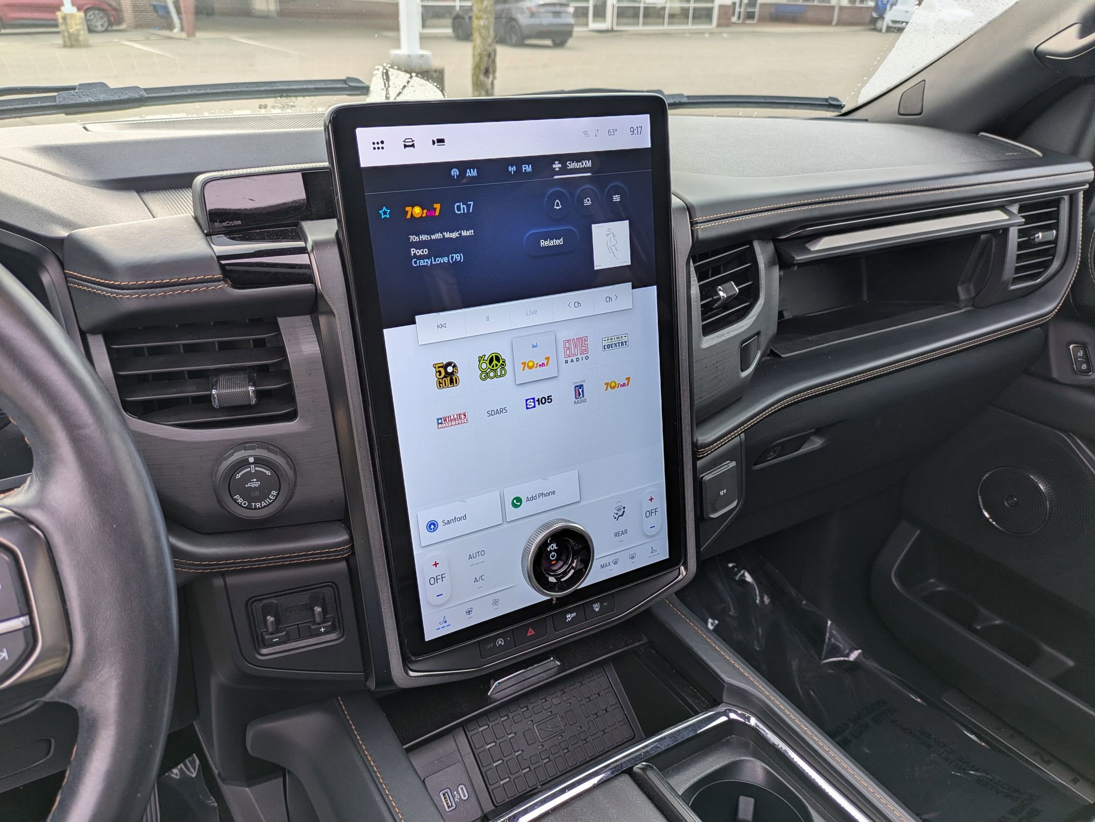 Certified 2023 Ford Expedition Platinum image 36