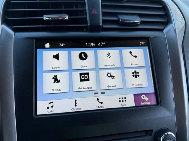 Certified 2017 Ford Fusion Energi SE image 28