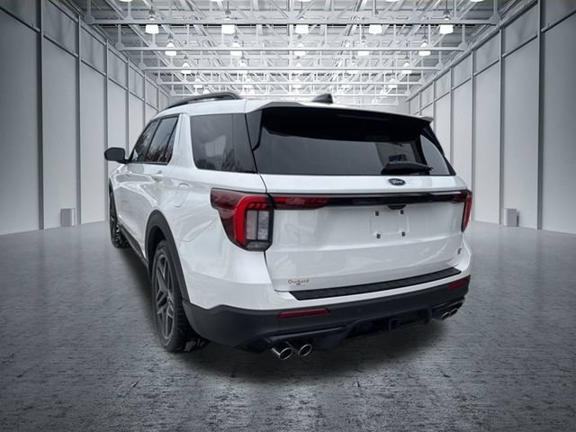 Certified 2025 Ford Explorer ST w/ Sun And Sound Package AWD/4WD image 9